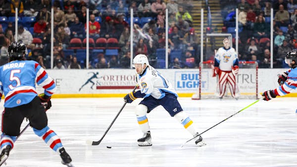 Walleye finish weekend strong in win at Bloomington