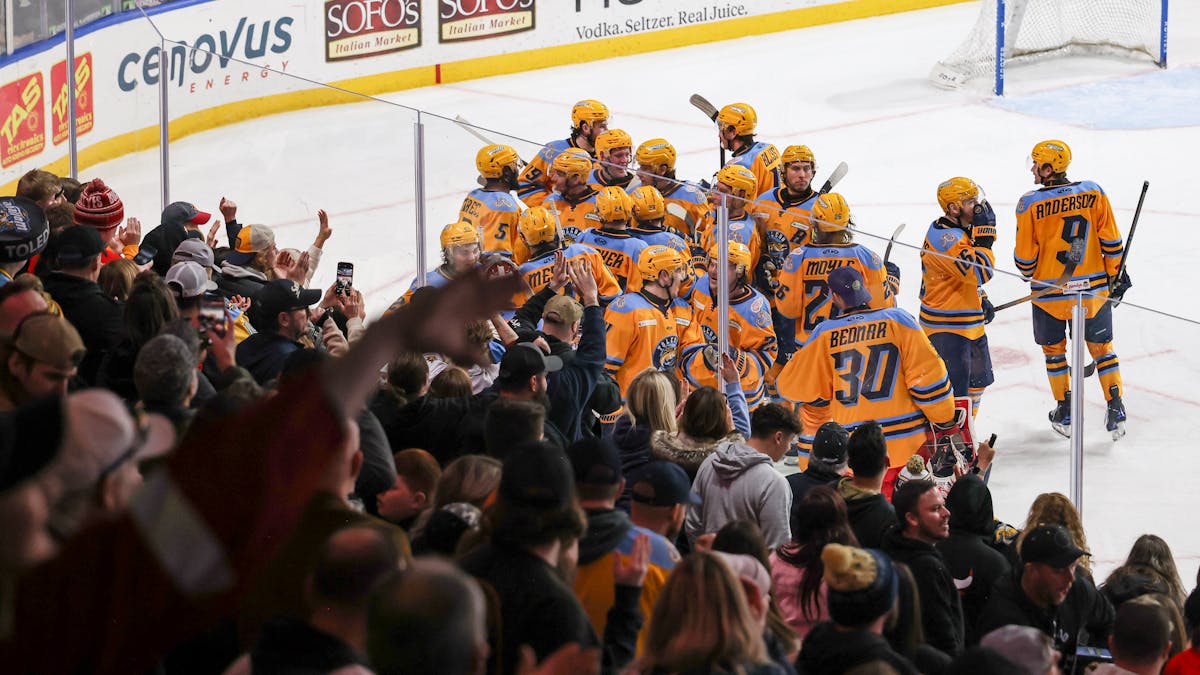 Smereck gets OT game winner against Kalamazoo