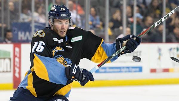 Walleye outlast Cyclones to grab 2-1 series lead