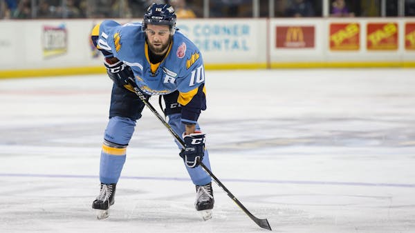 Berschbach equals franchise record, but Walleye fall to Cyclones