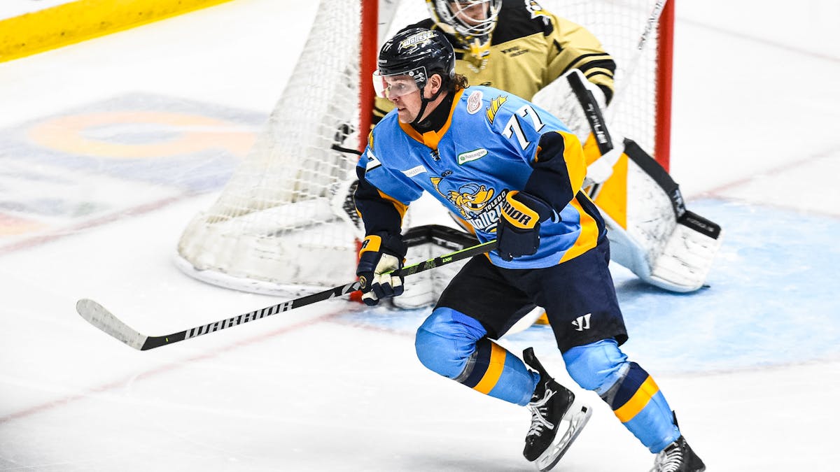 Ness finds net in loss to Nailers