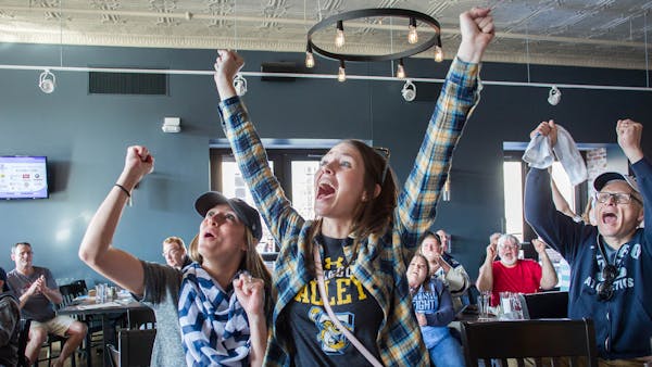 Walleye fans: Watch road playoff games at Hensville
