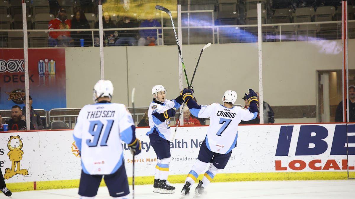 Strong third period seals weekend sweep