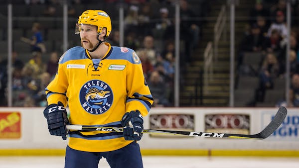 Purchase a gold game worn jersey: Saturday, April 13