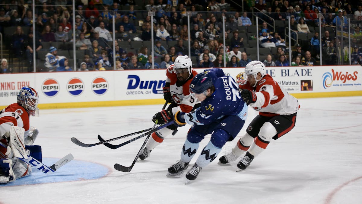 Fish dash, dance past Cyclones in 5-2 win